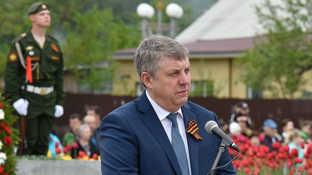 Губернатор Александр Богомаз поздравил жителей Брянской области с Днём Победы